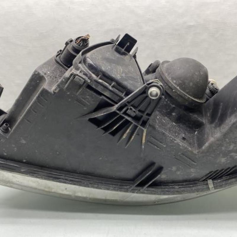 Optique avant principal droit (feux)(phare) VOLKSWAGEN PASSAT 4 Photo n°5