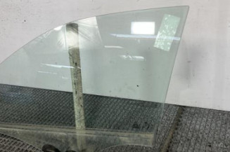 Vitre avant gauche HYUNDAI I 20 2