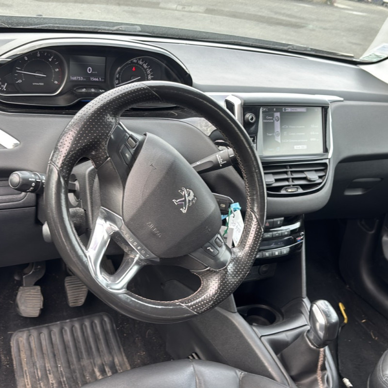 PEUGEOT 208 1 PHASE 1 1.4 HDI - 8V TURBO Photo n°24