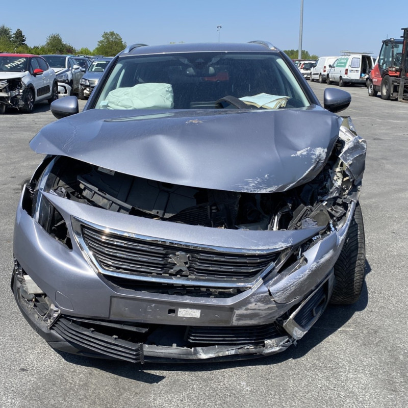 PEUGEOT 5008 2 PHASE 1 1.5 BLUE HDI - 16V TURBO Photo n°6