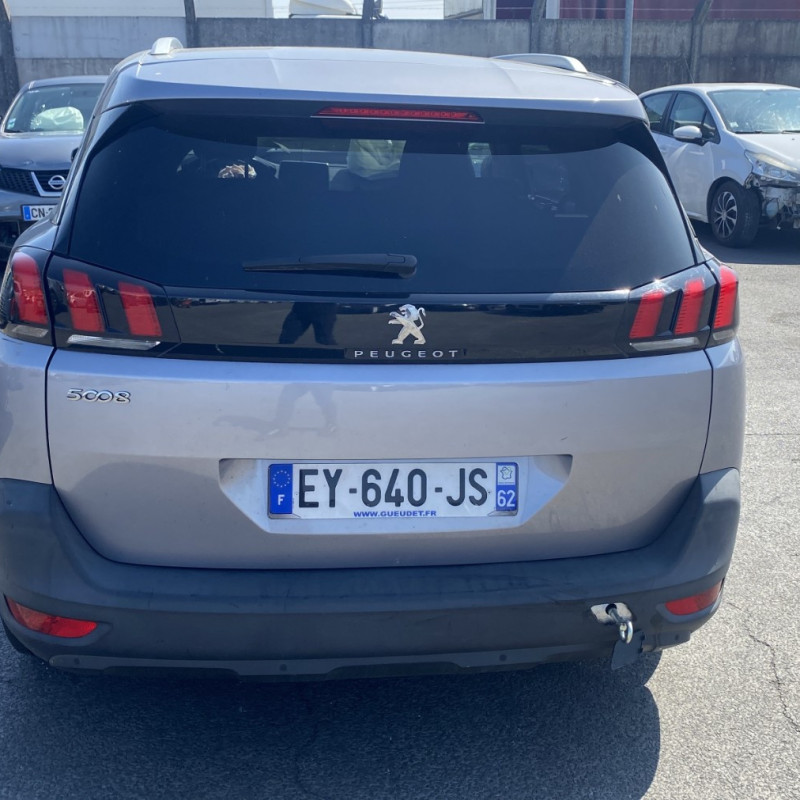 PEUGEOT 5008 2 PHASE 1 1.5 BLUE HDI - 16V TURBO Photo n°16