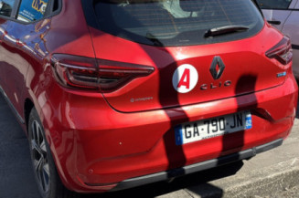 RENAULT CLIO 5 1.6i - 16V SCE 145 HYBRID E-TECH 145