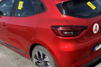 RENAULT CLIO 5 1.6i - 16V SCE 145 HYBRID E-TECH 145