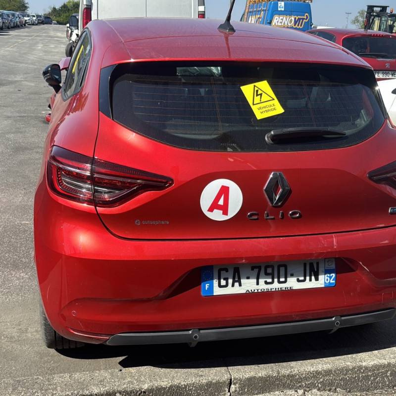 RENAULT CLIO 5 1.6i - 16V SCE 145 HYBRID E-TECH 145 Photo n°15