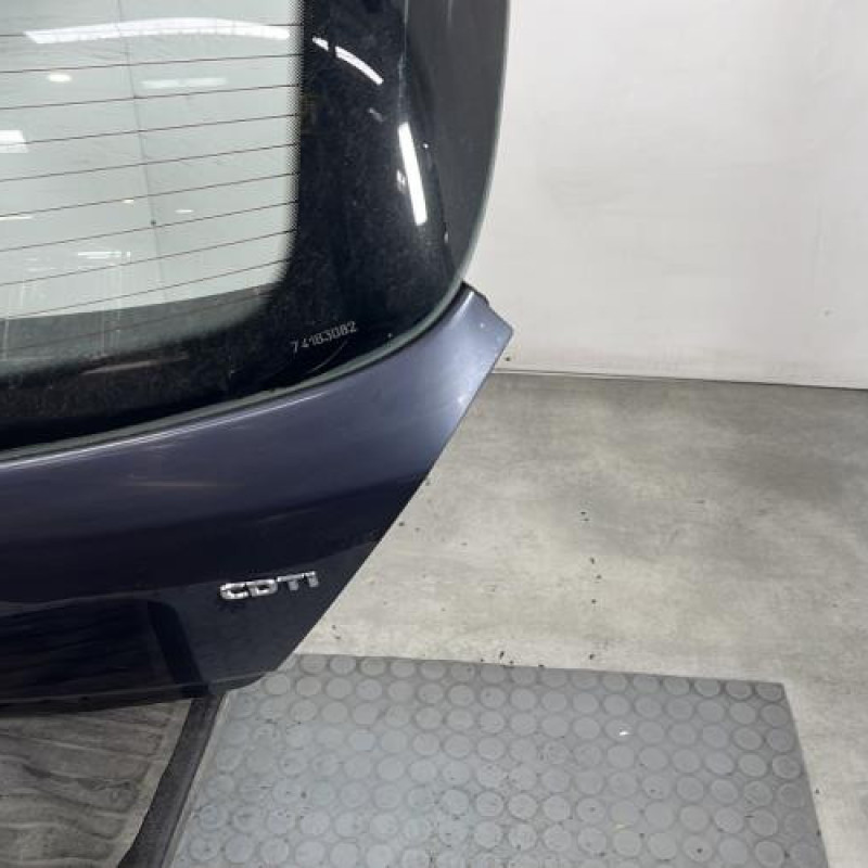 Malle/Hayon arriere OPEL CORSA D Photo n°4