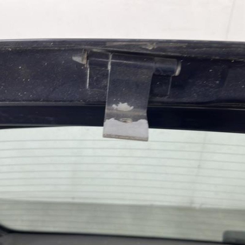 Malle/Hayon arriere OPEL CORSA D Photo n°6