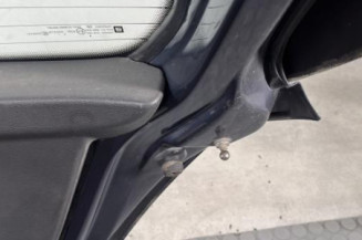 Malle/Hayon arriere OPEL CORSA D