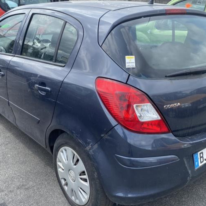 Malle/Hayon arriere OPEL CORSA D Photo n°15