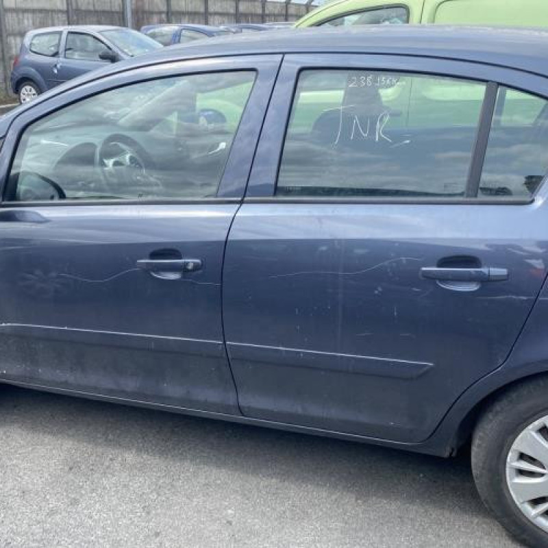Malle/Hayon arriere OPEL CORSA D Photo n°17
