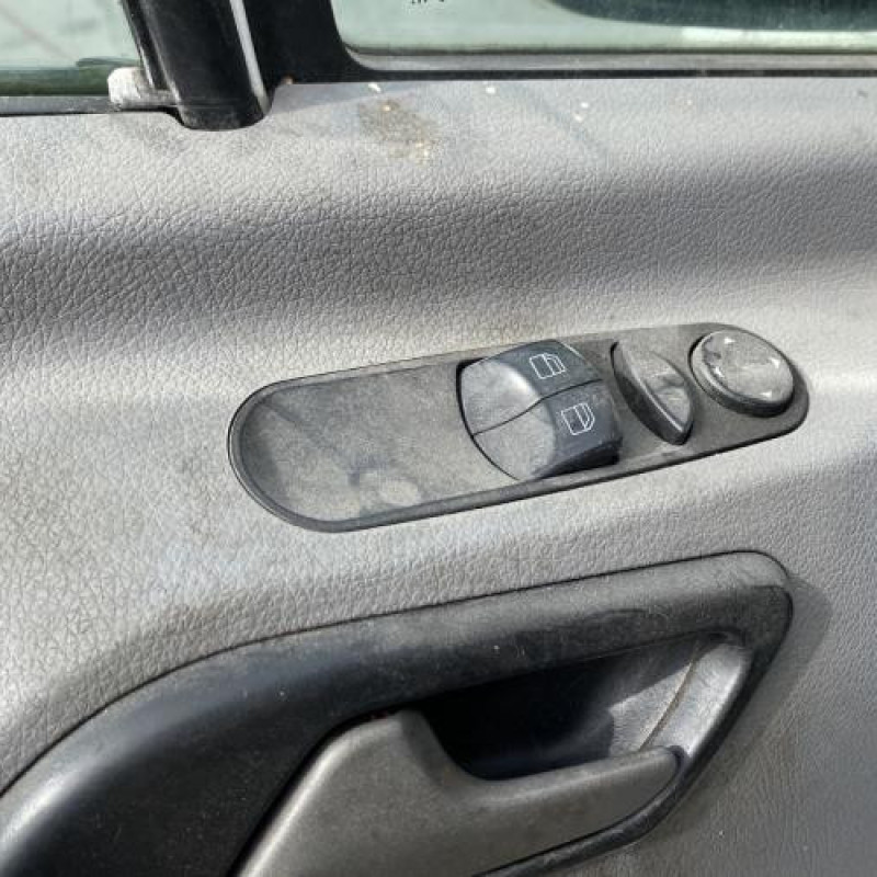 Calandre VOLKSWAGEN CRAFTER 1 Photo n°14