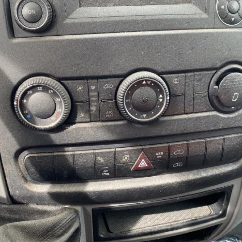 Calandre VOLKSWAGEN CRAFTER 1 Photo n°17