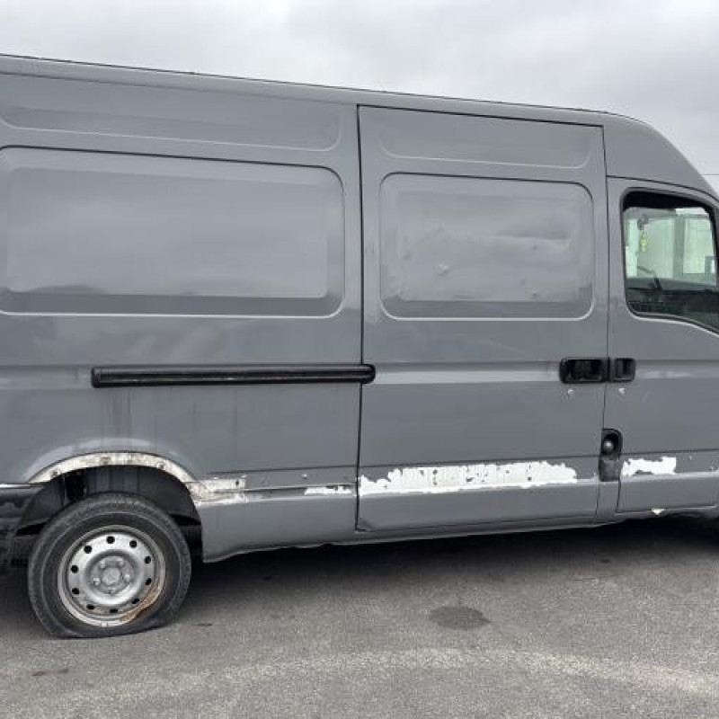 Calandre RENAULT MASTER 2 Photo n°10