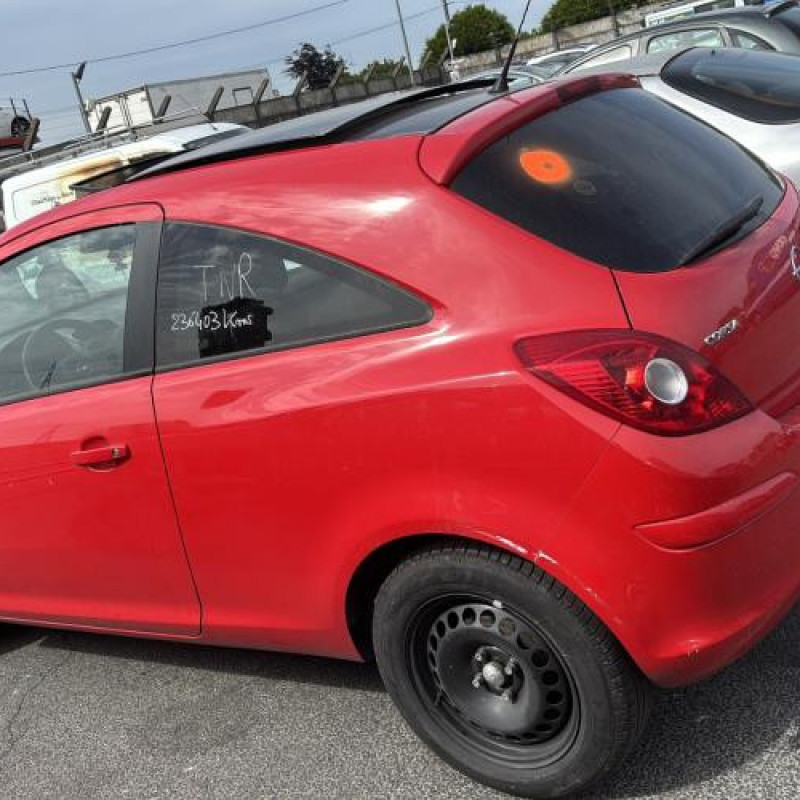 Aile avant gauche OPEL CORSA D Photo n°11