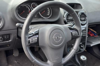 Aile avant gauche OPEL CORSA D