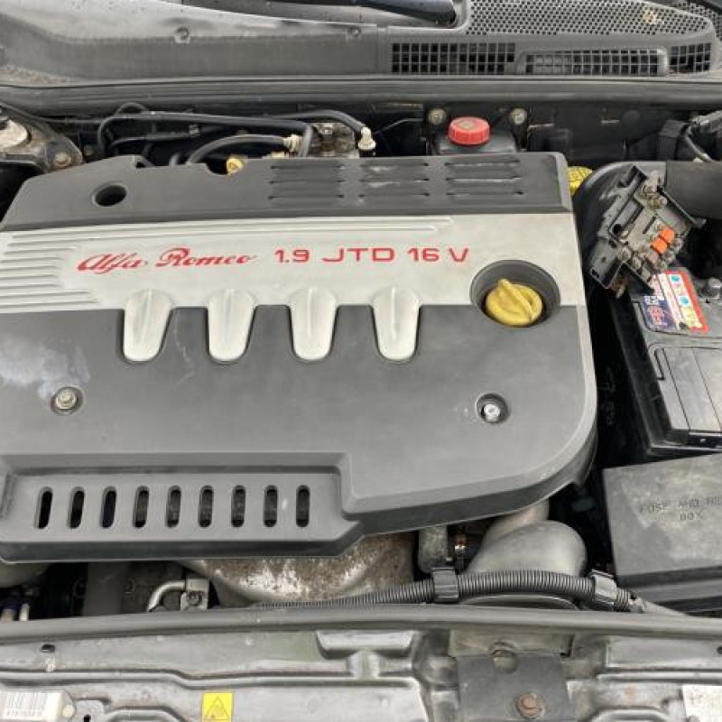 Interrupteur de leve vitre avant droit ALFA ROMEO GT Photo n°19