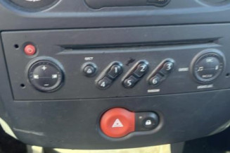 Malle/Hayon arriere RENAULT CLIO 3