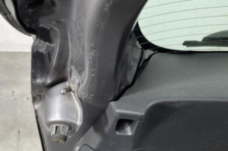 Malle/Hayon arriere RENAULT CLIO 4