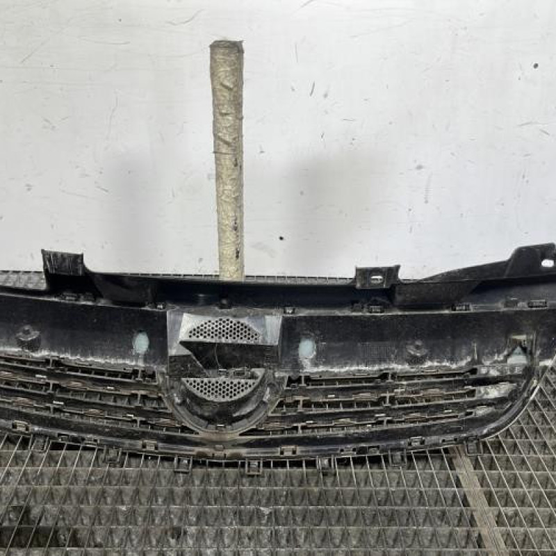 Calandre OPEL ZAFIRA B Photo n°4