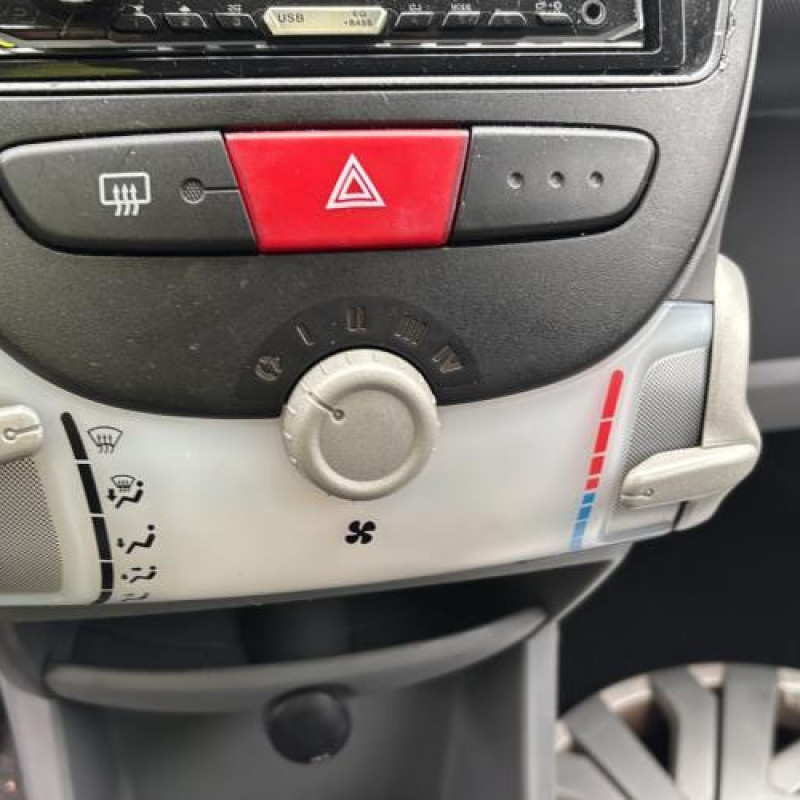 Moteur CITROEN C1 1 Photo n°18