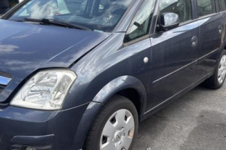 Pare choc avant OPEL MERIVA A