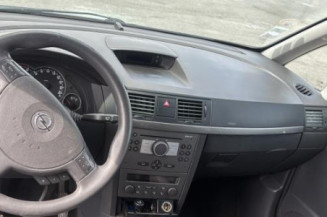 Pare choc avant OPEL MERIVA A