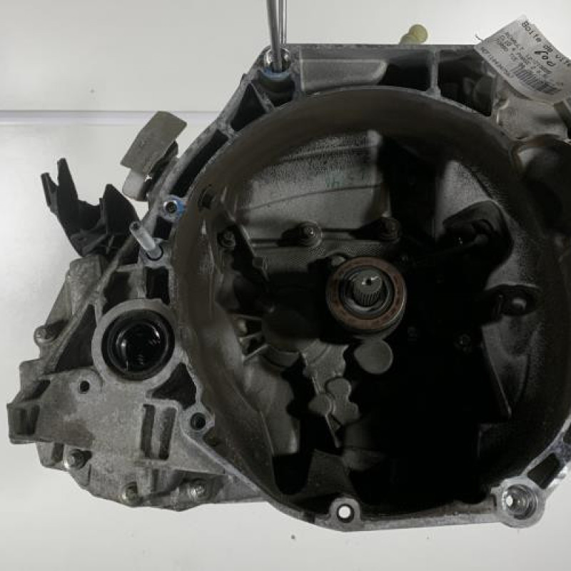 Boite de vitesses RENAULT CLIO 4 Photo n°1