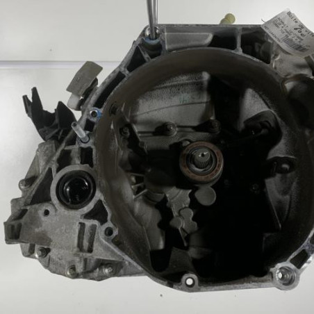 Boite de vitesses RENAULT CLIO 4 Photo n°1