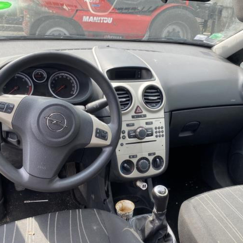 Custode arriere gauche (porte) OPEL CORSA D Photo n°18