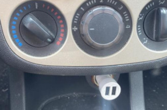 Custode arriere gauche (porte) OPEL CORSA D