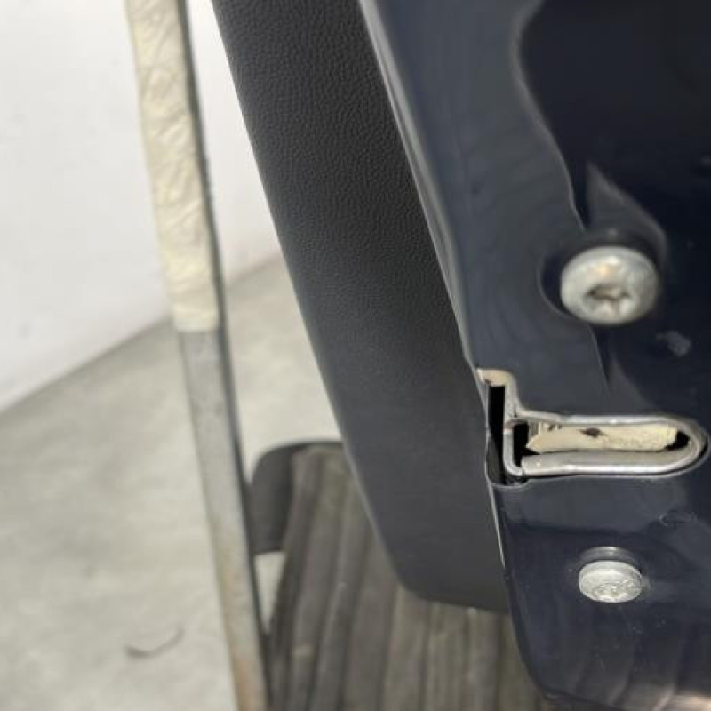 Porte arriere droit OPEL CORSA D Photo n°3