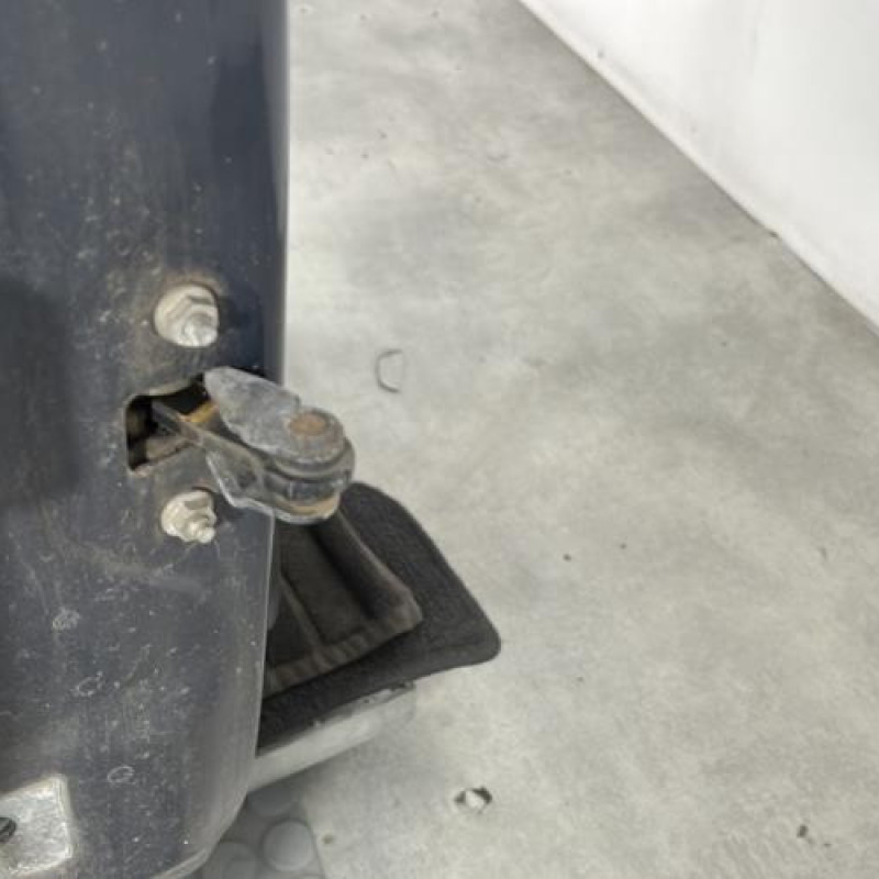 Porte avant droit OPEL CORSA D Photo n°5