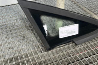 Custode avant droit FORD FIESTA 6