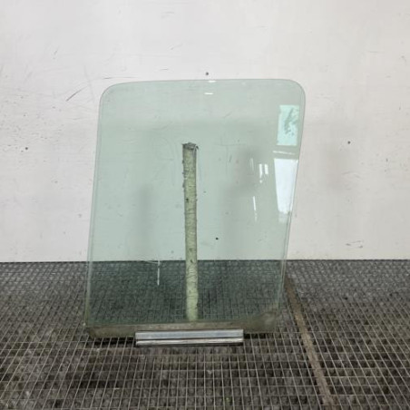 Vitre avant droit VOLKSWAGEN LT 2 Photo n°1