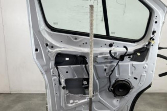 Porte avant gauche RENAULT TRAFIC 3 COURT