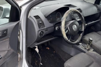 Vitre arriere droit VOLKSWAGEN POLO 4
