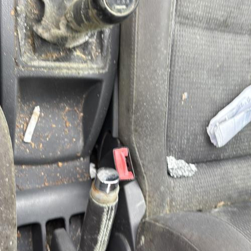 Vitre arriere droit VOLKSWAGEN POLO 4 Photo n°19