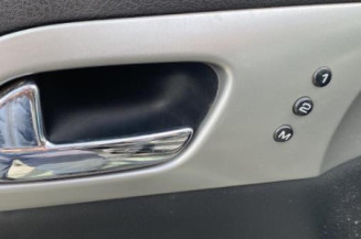Custode avant gauche (porte) PEUGEOT 407