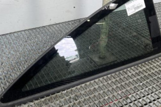 Custode arriere droit OPEL CORSA D