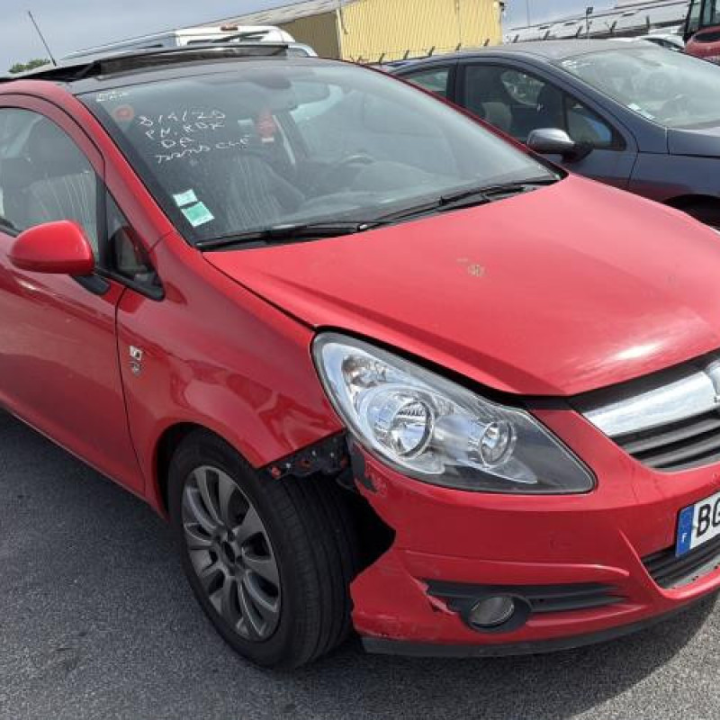 Custode arriere droit OPEL CORSA D Photo n°6