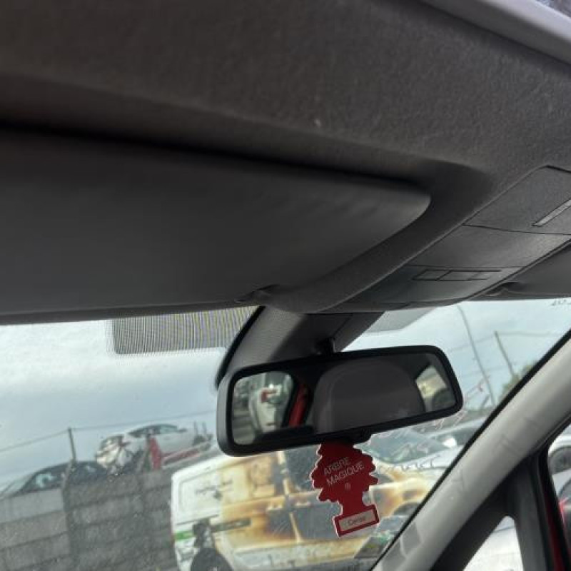 Custode arriere droit OPEL CORSA D Photo n°15