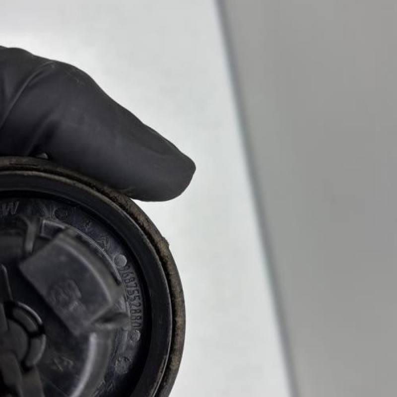 Bouchon de carburant PEUGEOT 308 2 Photo n°4