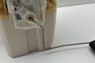 Pompe à carburant PEUGEOT 308 2