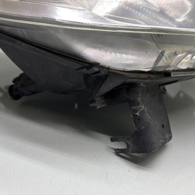 Optique avant principal droit (feux)(phare) CITROEN XSARA PICASSO Photo n°4