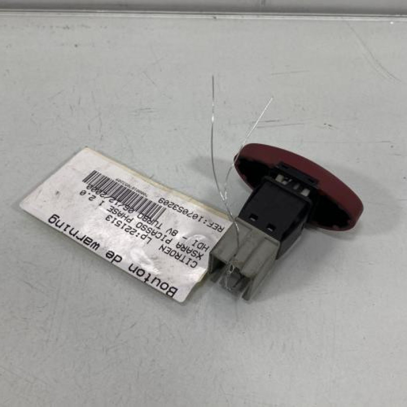 Bouton de warning CITROEN XSARA PICASSO Photo n°2