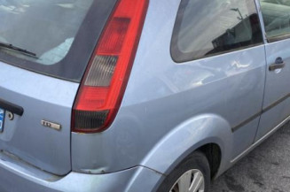 Optique avant principal gauche (feux)(phare) FORD FIESTA 5