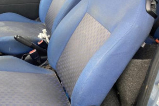 Retroviseur droit FORD FIESTA 5