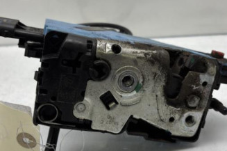 Serrure arriere droit PEUGEOT 207