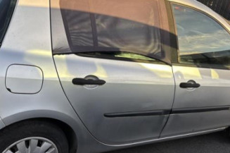 Moteur essuie glace avant RENAULT CLIO 3