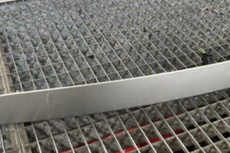 Baguette de coffre PEUGEOT 207