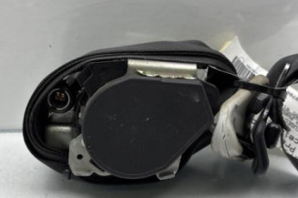 Pretensionneur de ceinture avant droit PEUGEOT 207 Photo n°1